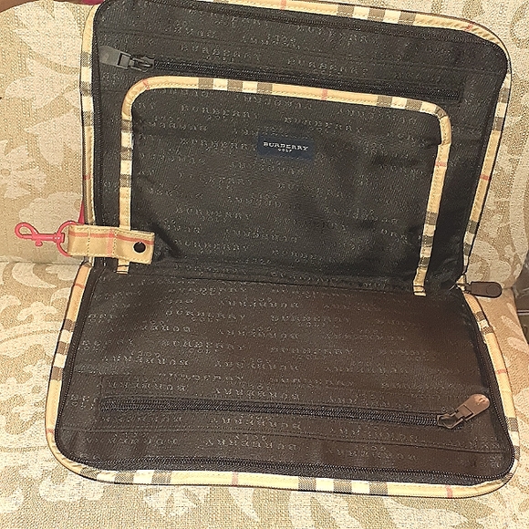 BURBERRY GOLF NWT ACCESSORY BAG AUTHENTIC - Picture 7 of 16